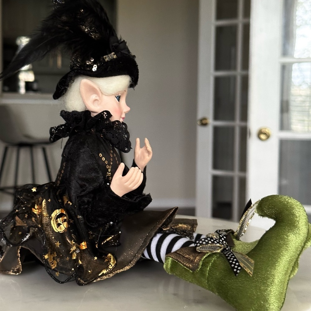 Halloween Elf Miss Match Witch Doll Shelf sitter/18” Black Gold Dress NWT - Picture 9 of 9